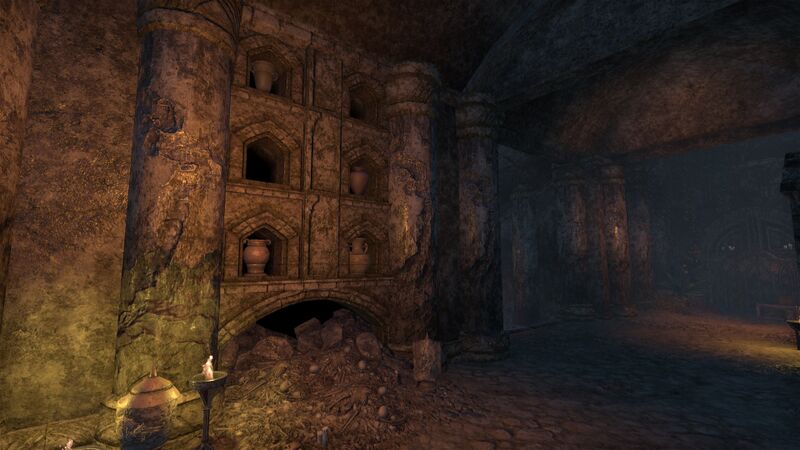 File:ON-interior-Abhain Chapel Crypts 02.jpg