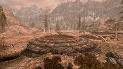 SR-place-Dragon Mound Bonestrewn Crest.jpg