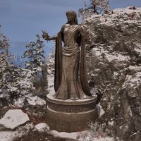 OBR-statue-Azura.jpg