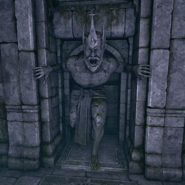 File:OBR-statue-Altair of Despair.jpg