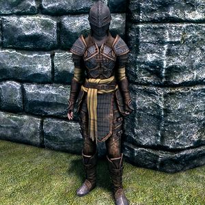 300px SR item Iron Spell Knight Armor Female