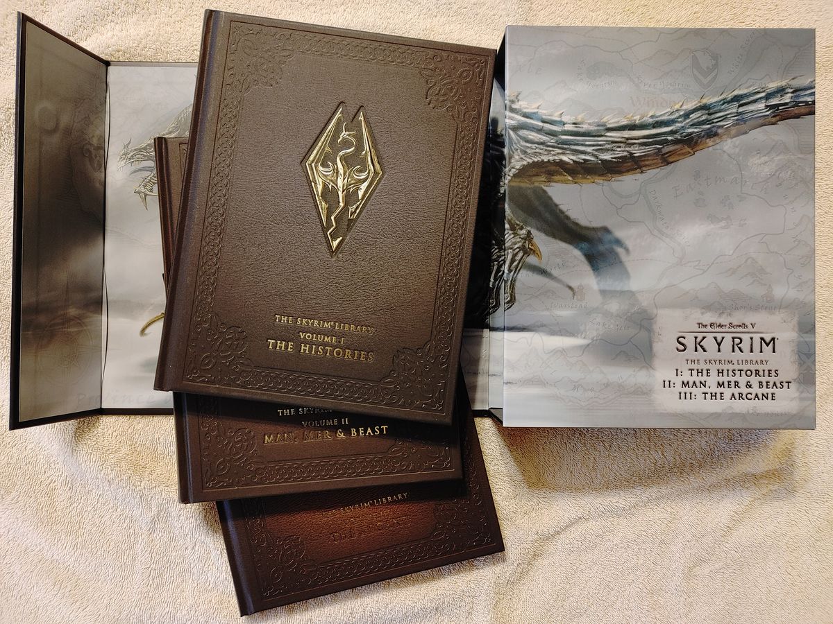 The Skyrim Library - 洋書