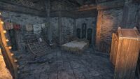 ON-interior-Ransacked Clan House 02.jpg
