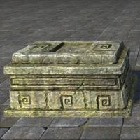 ON-furnishing-Argonian Chest, Carved.jpg